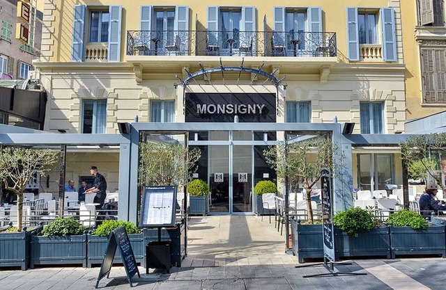Hotel Monsigny