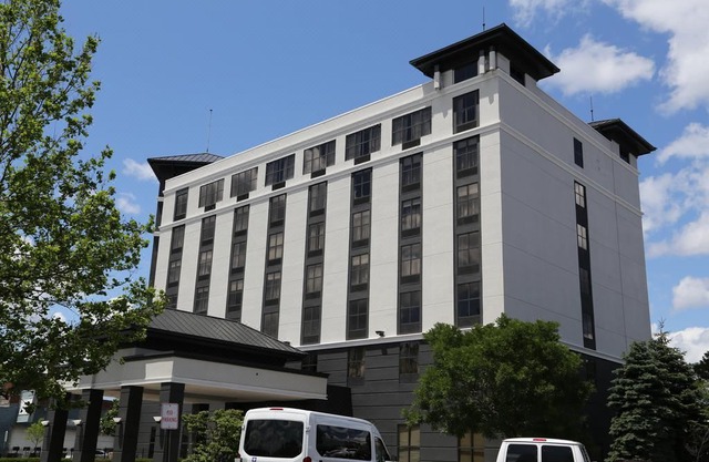 DoubleTree by Hilton Boston Logan Airport Chelsea