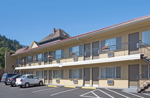 SureStay Hotel by Best Western Portland City Center