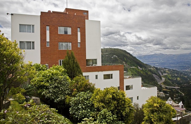 Hotel Stubel Suites & Cafe