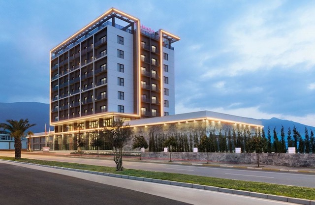 Ramada by Wyndham Tire