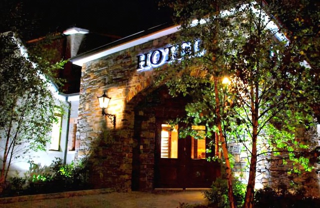 Corr's Corner Hotel