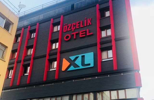 Ozcelik Hotel