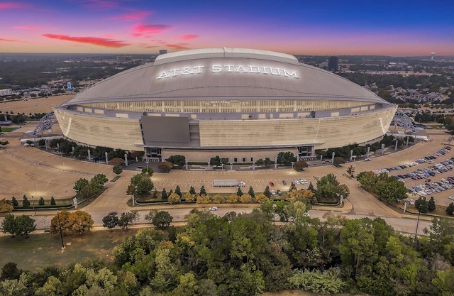 Cozy 2BR Farmhouse Apt - Sleeps 8 - FREE Parking!