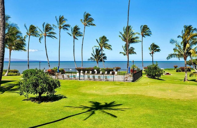 Modern Hawaii w/Lanai, Cable TV, WiFi-#221
