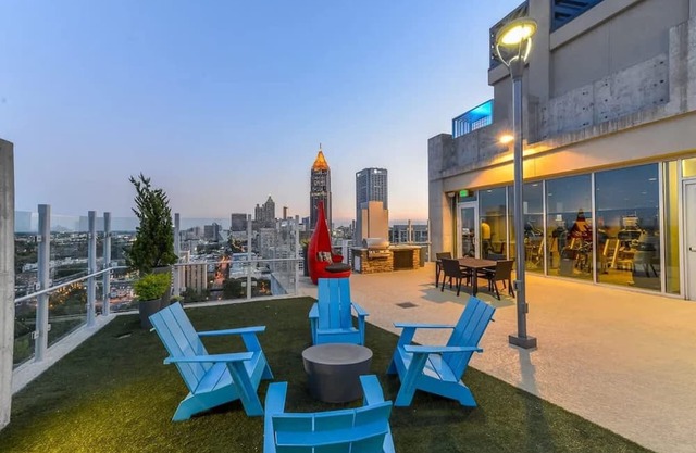 Midtown Luxepad 1b1b Rooftop Lounge Pool Gym Xbox