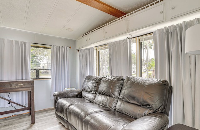 Davenport Couple's Retreat w/Resort Perks!