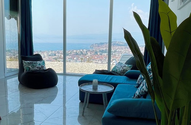 2-bedroom house in Ohrid with unique view and tranquil surrounding