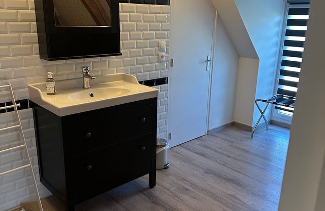 Guestroom Fontguenand, studio flat, 3 persons