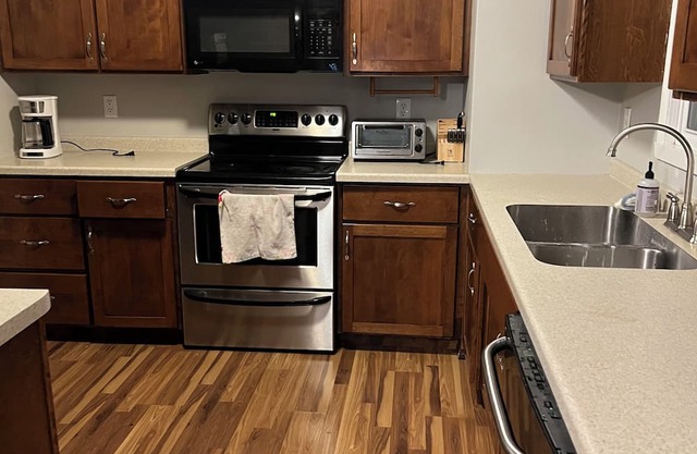 Clean two-bed house with garage.