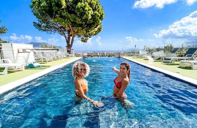 Da Vinci Luxury Villa with Pool - Your Exclusive Retreat