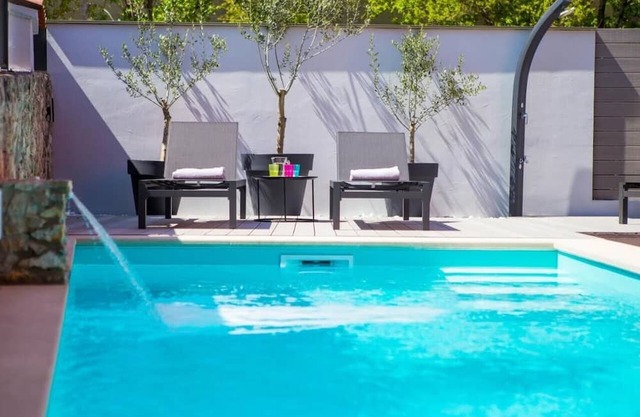 Villa Piano with heated pool