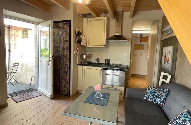 Holiday house Lannéven for 1 - 2 persons with 1 bedroom - Row house