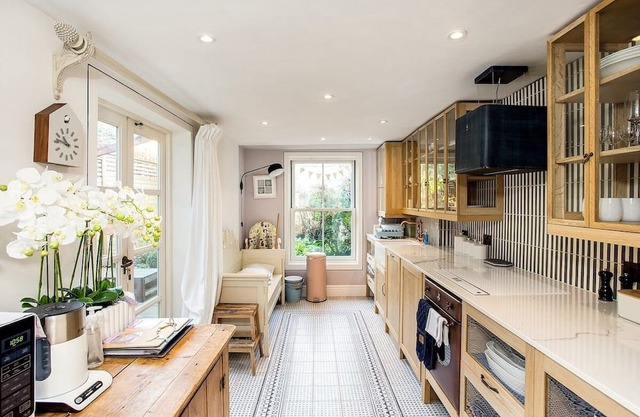 3BR Chic House, central Winchester- Sleeps 7!