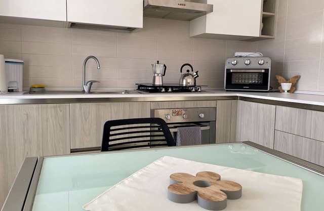 Beautiful apartment for 4 people with WIFI, A/C, TV and patio