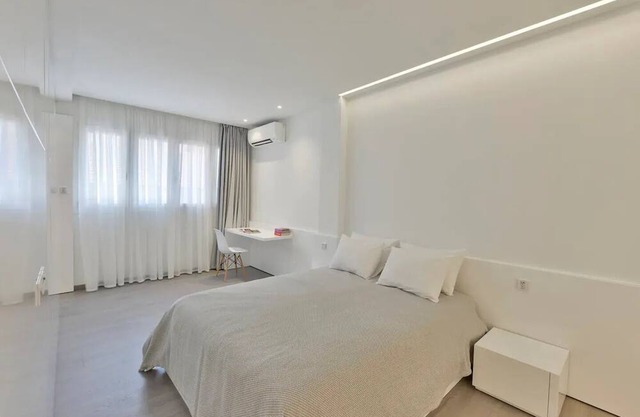 CITY CENTRE STUDIO APARTMENT 103
