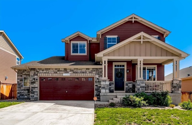 The Spacious Spruce: 4BR Retreat 17 min from DIA.
