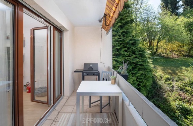 Schöne Wohnung 10 min von Zürich See Netflix/wifi/parkplatz