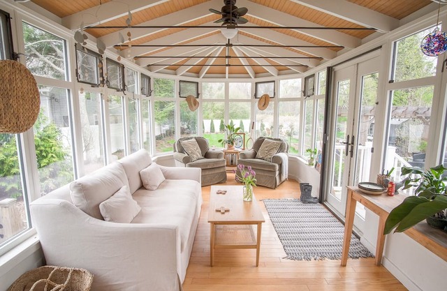 The Dutch Colonial - Historic Kingston Village