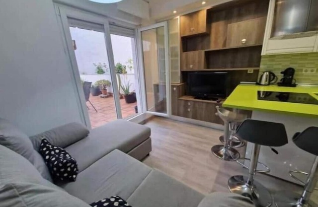 Apartamento con Terraza y Parking