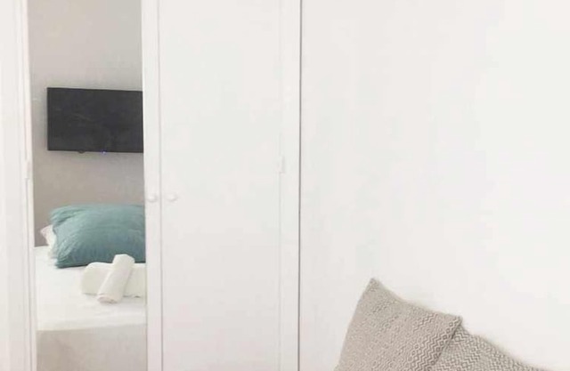 Albertos apartment interior 4