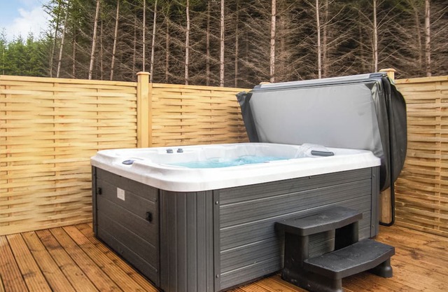 2 bedroom accommodation in Lauder