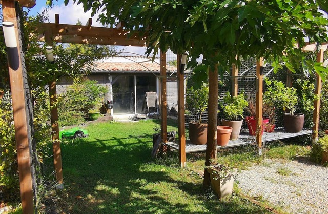 Charming Cottage in Latresne – Peace, Nature, and Well-Being at Bordeaux’s Doorstep