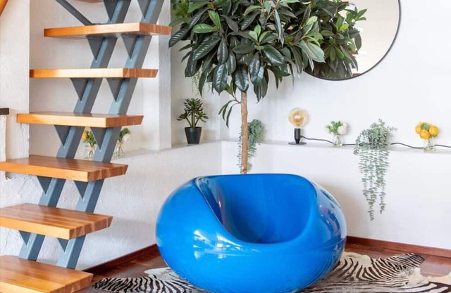 Penthouse Loft w/Jacuzzi & Sauna