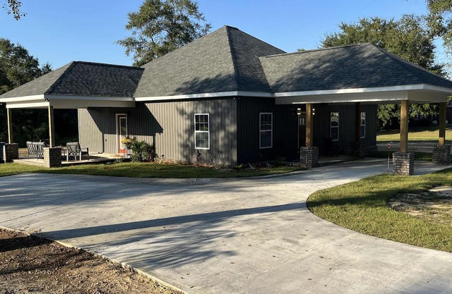 The Magnolia - Luxury home