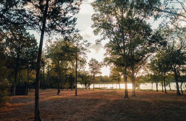 Lakefront Glamping Safari Tent #8: The Careyes