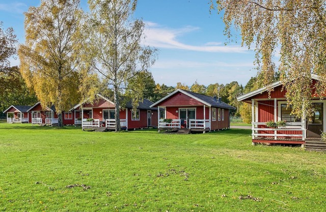 2 bedroom beautiful home in Byxelkrok