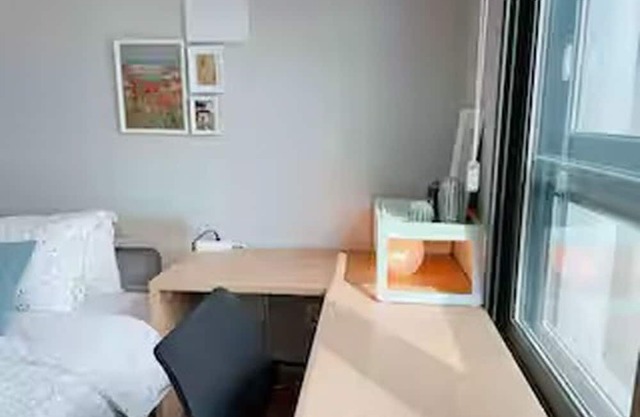 Modern Style Duplex Room