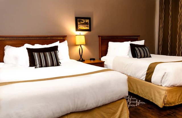 2 Queen Bed – Room 4 - Hearthstone Inn Boutique Hotel Halifax – Dartmouth