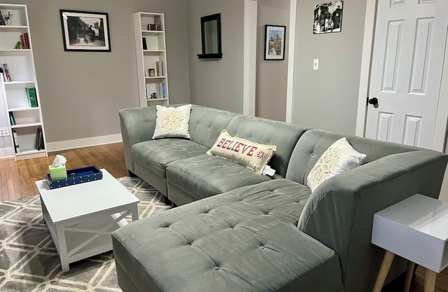 COZY 'West End' Plattsburgh Home