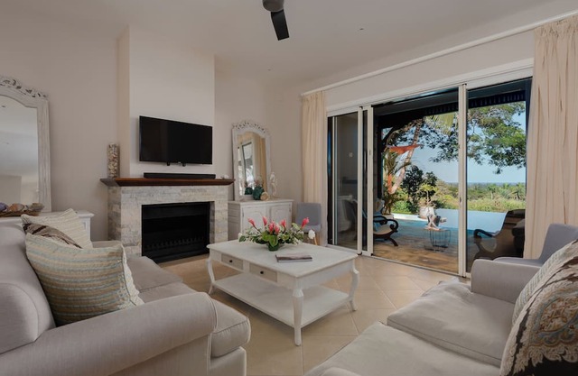 Heritage the villas - Elegant 3-Bed seaView Villa on the Bel Ombre Domaine
