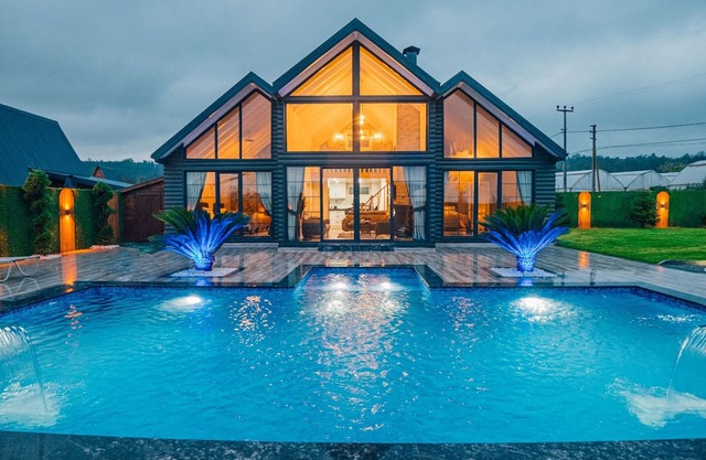 3+1 Ultra Luxury - Private Pool-Conservative-Jacuzzi-Fireplace-Winter Garden