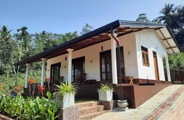 Charming country house with WiFi and AC in enchanting Galle