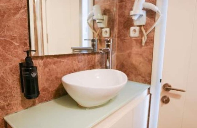 Taksim inci Apartment - One-Bedroom Apartment 1