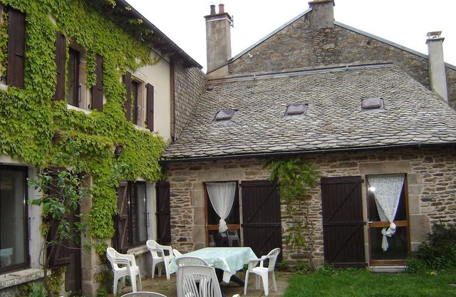 Country house in the village near Lake Pareloup