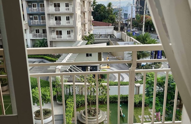 5 Star Luxury Condo - LARGE 2 BR - Central Manila - Pasay
