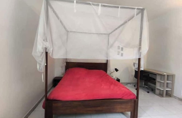 Studio Cosy & Quiet 1 bed living room & patio Fann Hock