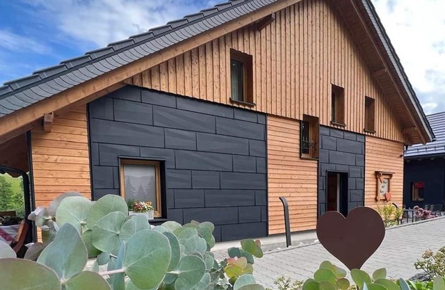 Bergnest vacation homes - House with heart