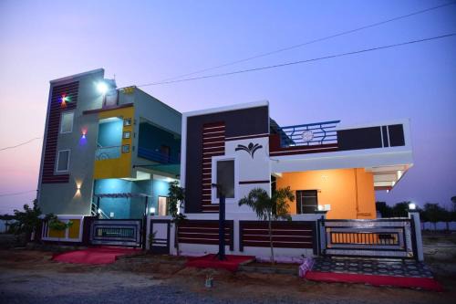 Sri Guru Residency