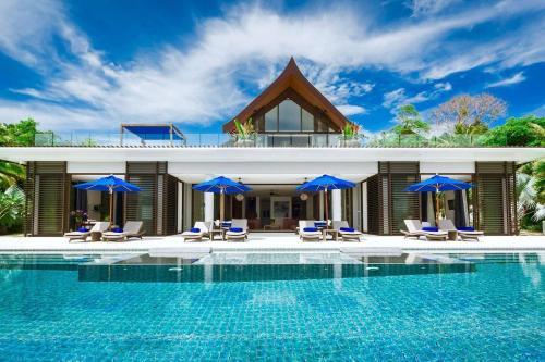 PAD // 3 BED . . . by An Opulent Collection