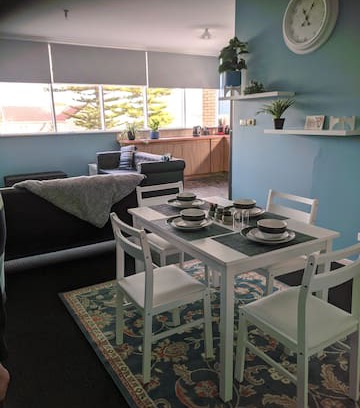 Mount Muirhead Apartment | Sharky's place