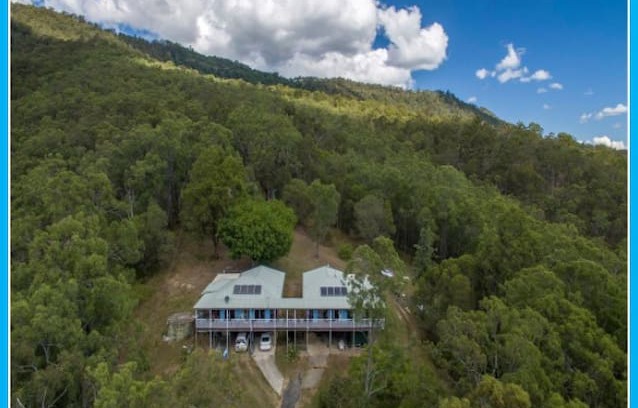 Canungra House | Pearl of Contentment Retreat- whole guest house