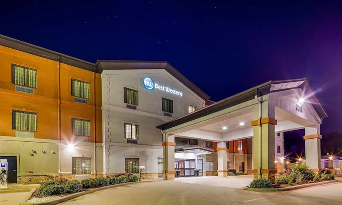 Carthage Hotel | Best Western Carthage Inn Suites