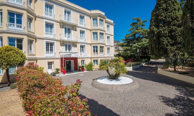 Beaulieu-sur-Mer Hotel | Hôtel Carlton