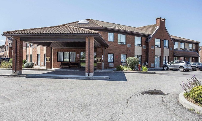 Downtown Gatineau Hotel | Comfort Inn Gatineau