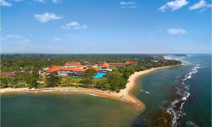 Hettimulla Hotel | Cinnamon BEY Beruwala